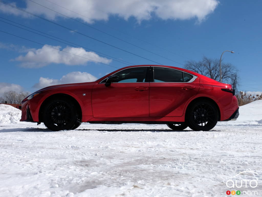 A Lexus IS, on the snow