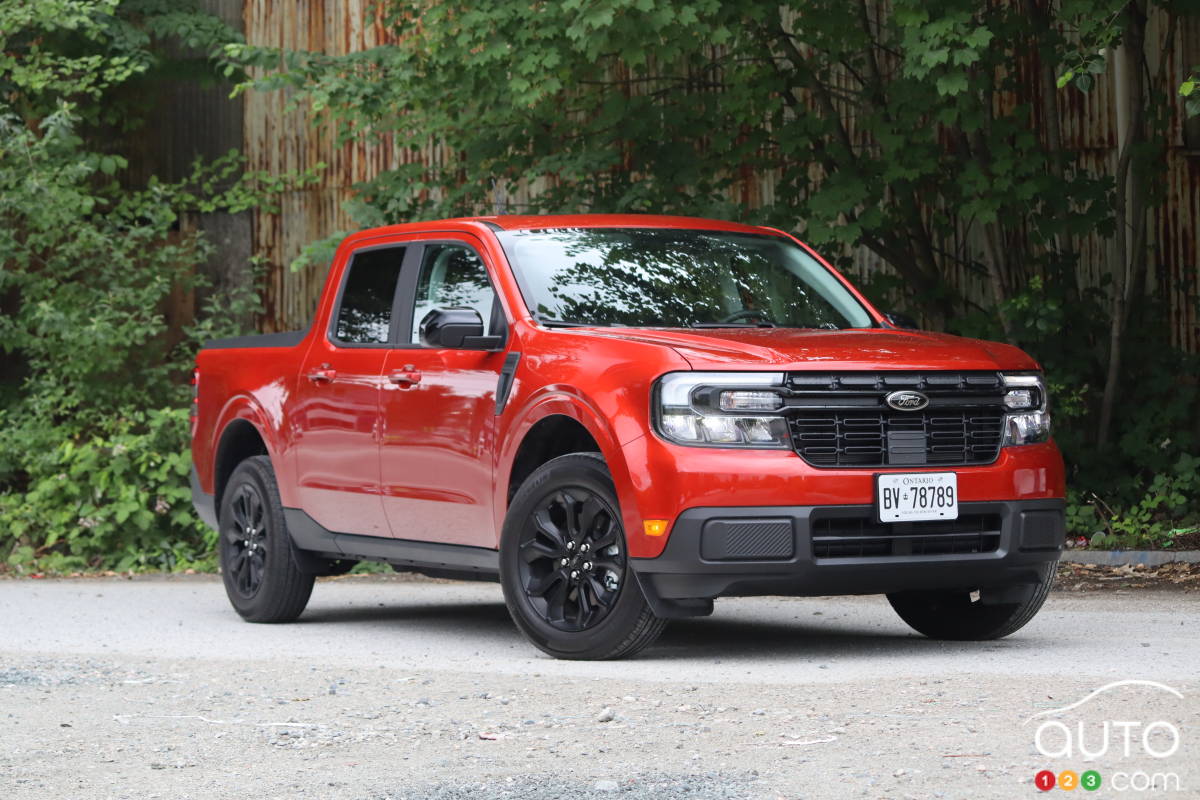 Ford Recalls 144,000 Mavericks Over Wonky Backup Camera Display