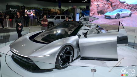 Chrysler Confirms Halcyon Concept Will Go to Production