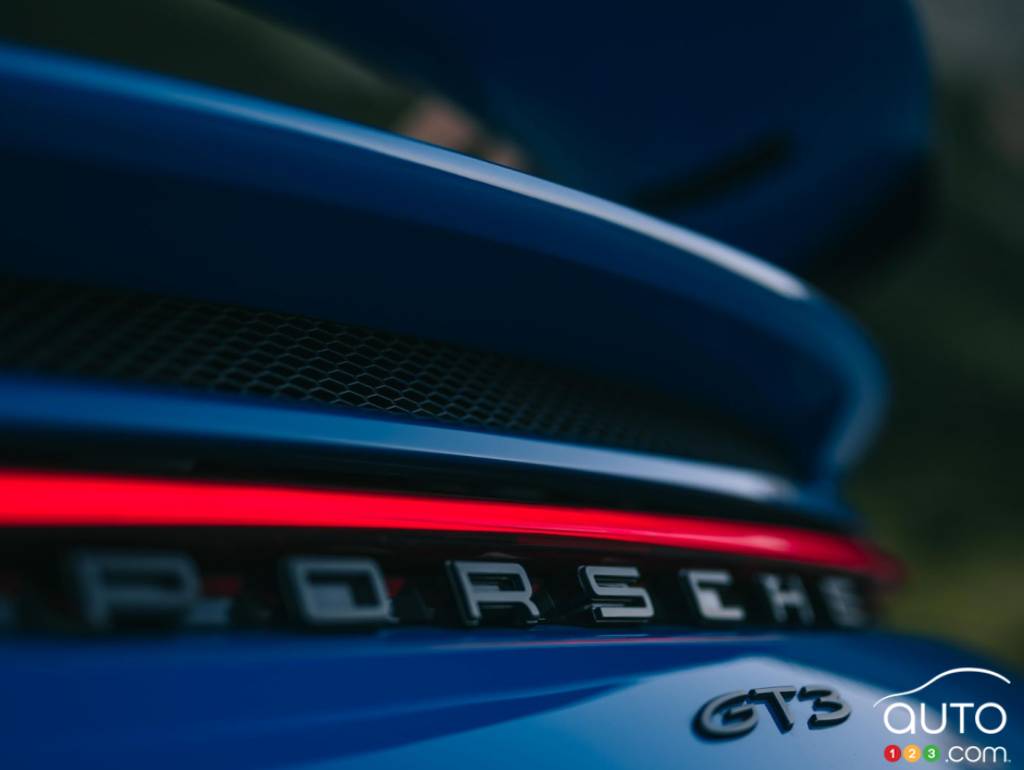 Porsche lettering on the Porsche 911 GT3