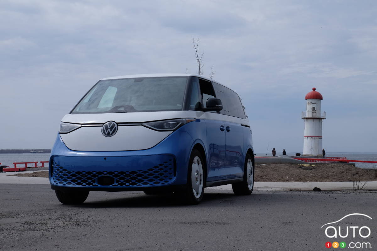 Volkswagen Canada Slashes Price of ID. Buzz by $21,000