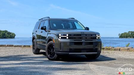 Hyundai Recalls 148,000 Santa Fe SUVs for Fire Risk