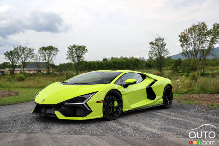 Lamborghini Holding Steady in Canada Despite Economic Storms