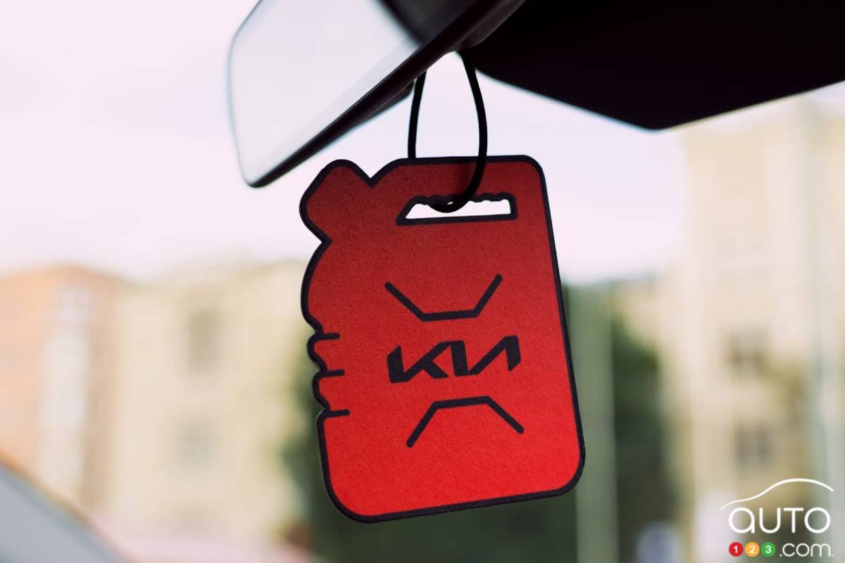 Kia offre un désodorisant à l’odeur d’essence aux acheteurs de VÉ