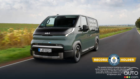 Kia’s New PV5 Electric Van Breaks Range Record