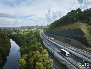 La France inaugure la route qui recharge votre véhicule