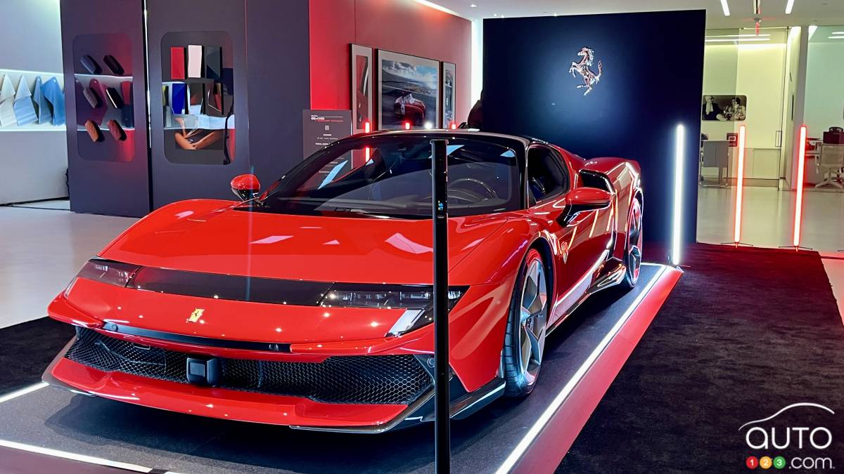 Ferrari 849 Testarossa Presented in Quebec for First Time