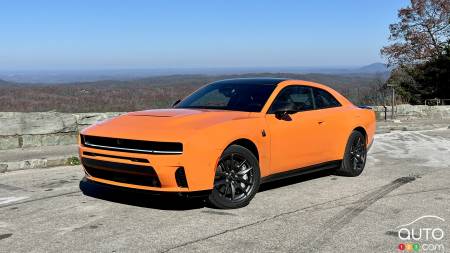 Dodge Charger Sixpack 2026, premier essai : le « Hurricane » sauvera-t-il le modèle ?