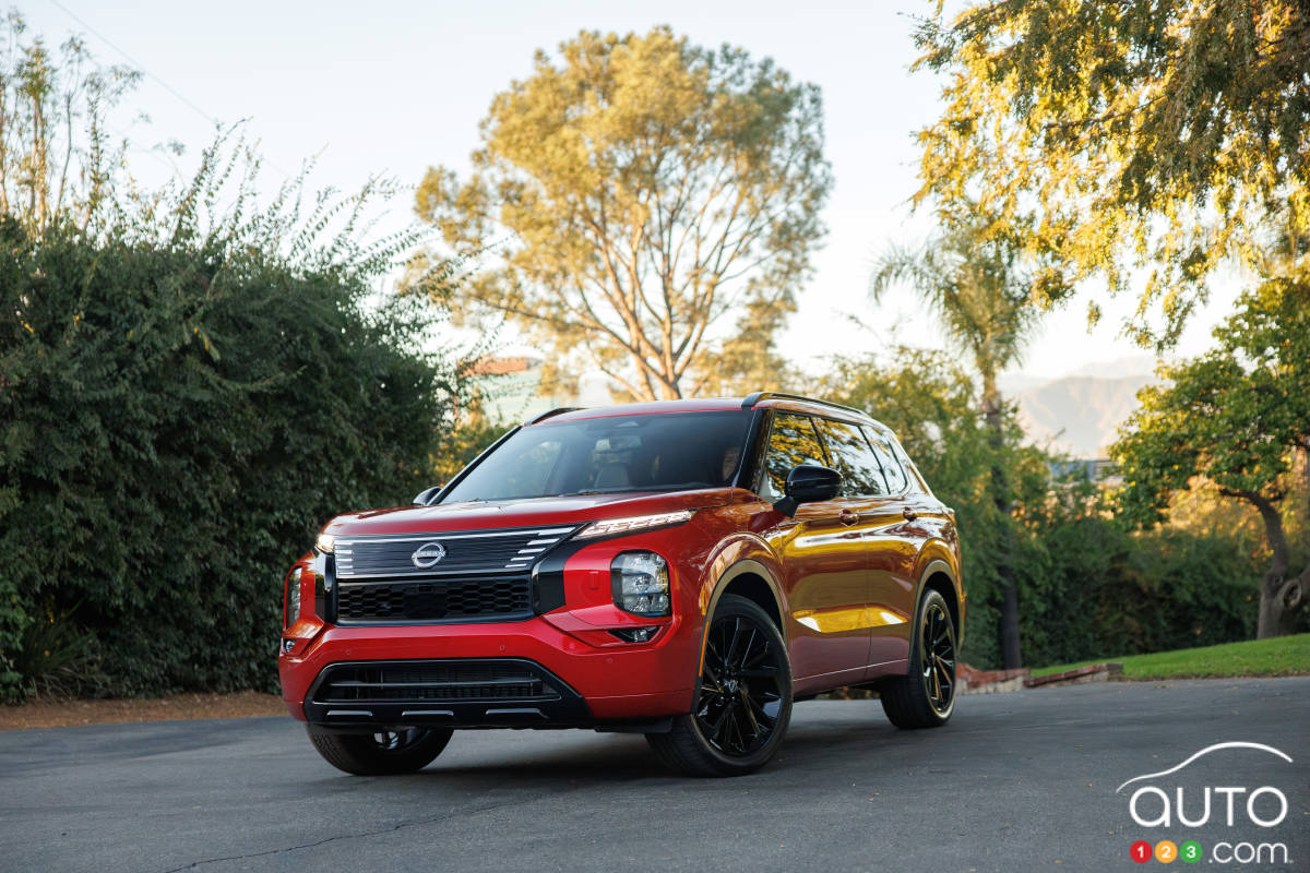 Nissan’s New Rogue Plug-In Hybrid Looks Suspiciously Familiar!