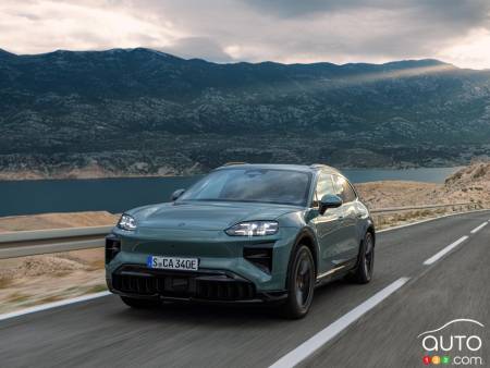 Porsche Presents 2026 Cayenne Electric