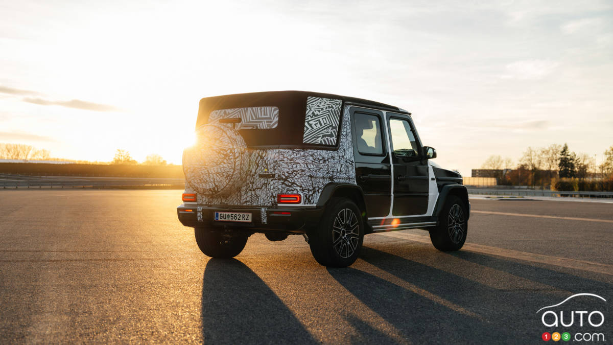 Mercedes-Benz Preparing G-Class Convertible for 2026