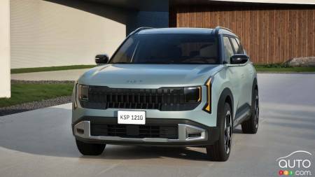 Kia Lifts Veils on 2027 Seltos