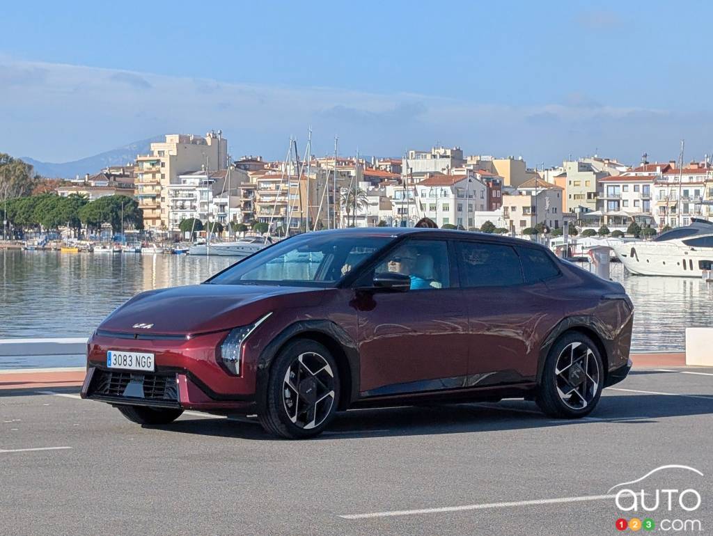 2026 Kia EV4 GT-Line