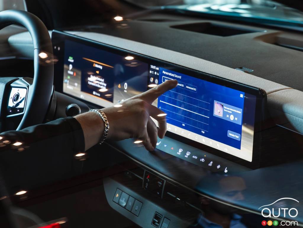 Nissan presents the Personalized Sound adaptive audio system