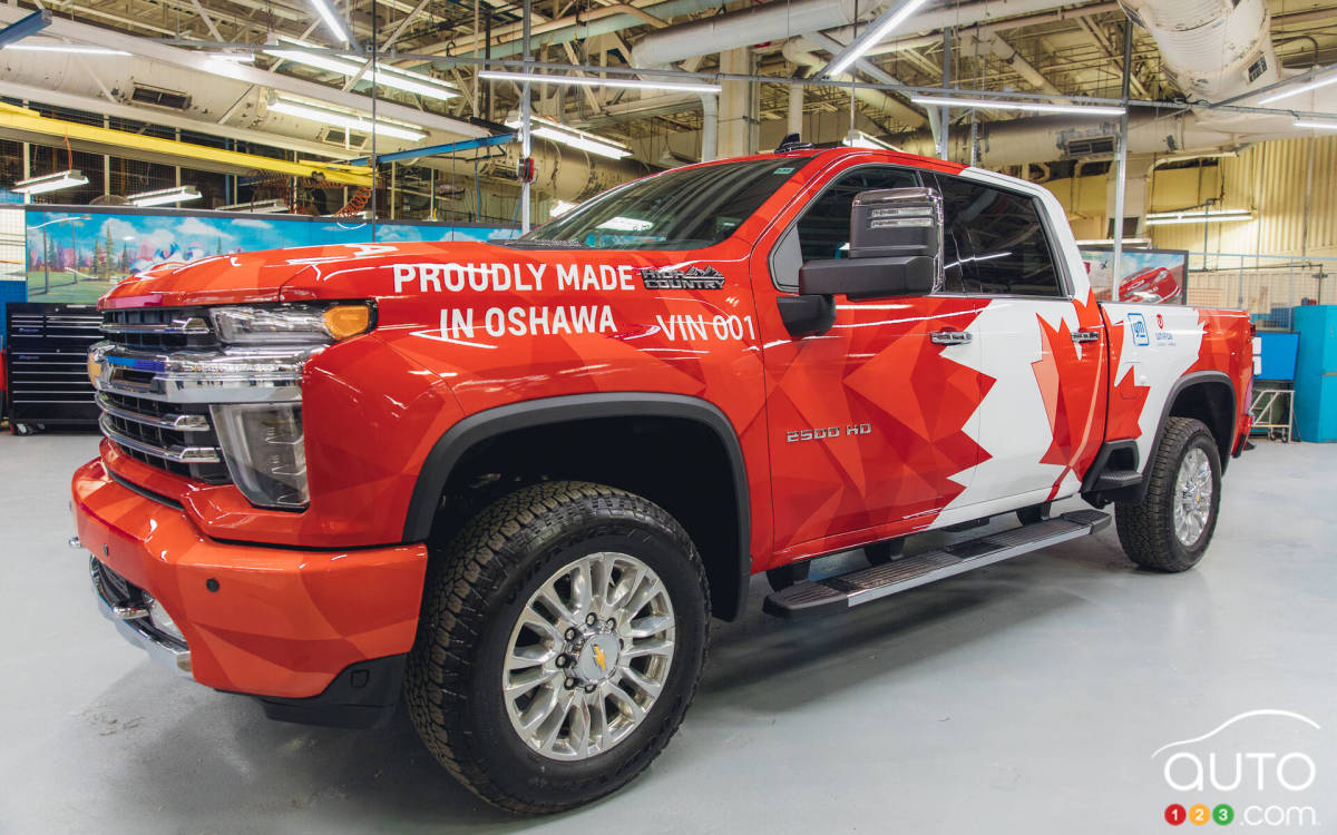 Un Chevrolet Silverado assemblé à l'usine GM à Oshawa, en Ontario