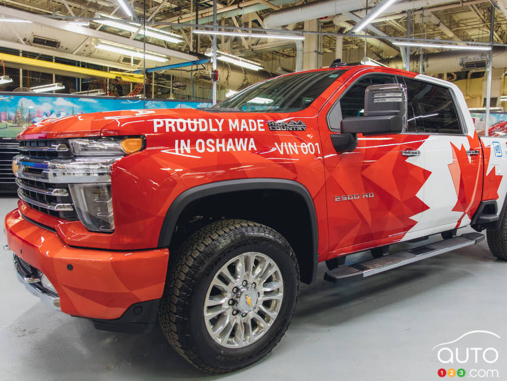 Un Chevrolet Silverado assemblé à l'usine GM à Oshawa, en Ontario