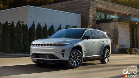 Chicago 2025: Jeep Presents 2025 Wagoneer S Limited