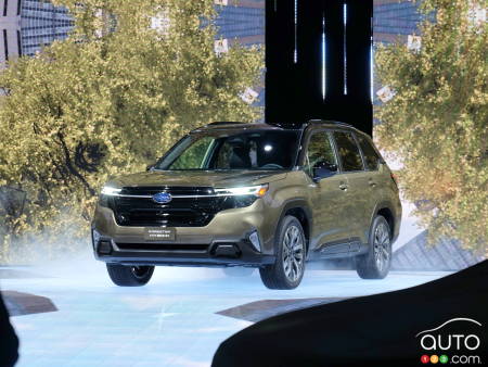 Chicago 2025: Subaru Introduces 2026 Forester e-Boxer Hybrid