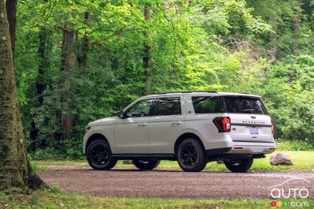 Ford Recalls 7,698 Vehicles in Canada for a Problem with the Rearview Camera