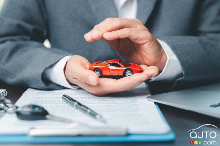 L'assurance auto après une résiliation pour non-paiement : un parcours semé d'embûches, mais pas sans issue.