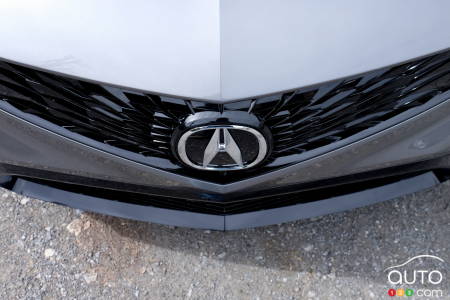 Acura Reviewing Electric Strategy, With Hybrids in its Sights