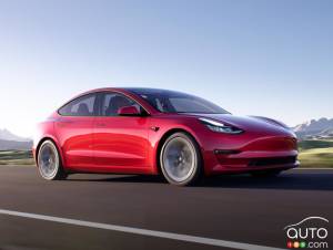 Tesla Recalls 380,000 Model 3 and Model Y EVs for Power Steering Problem