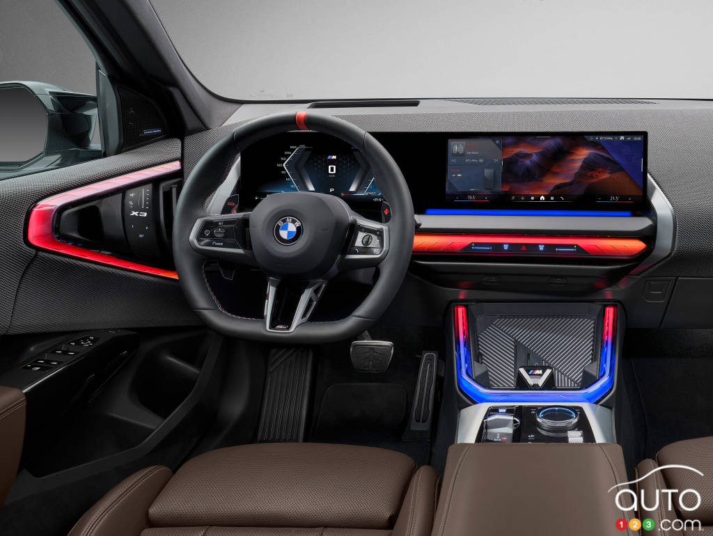 2025 BMW X3, interior