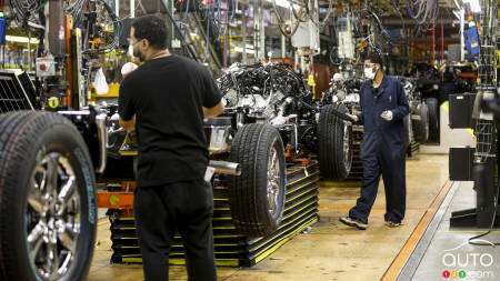 Tariffs: Ford Stockpiling Parts Ahead of April 2nd