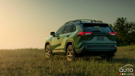 Tarifs : 25 % pour les véhicules construits à l’extérieur des États-Unis, à partir du 2 avril