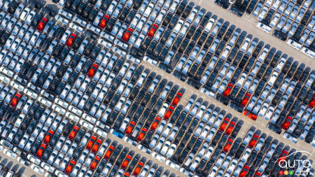 Donald Trump menace l’Europe et le Canada s’ils répliquent à ses tarifs