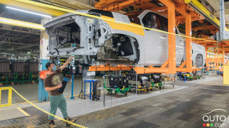 Donald Trump se fiche de voir les prix des véhicules augmenter en raison de ses tarifs