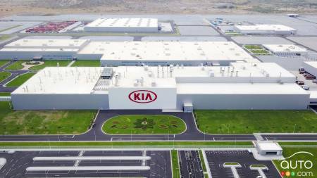 Vol de 900 moteurs à une usine de Kia