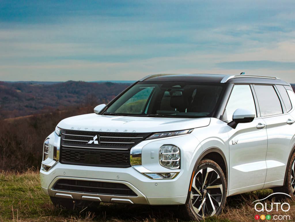 2025 Mitsubishi Outlander
