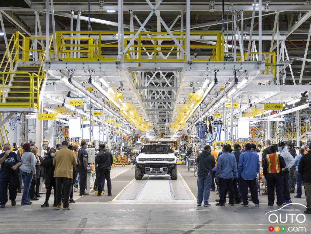 GM met à pied 200 travailleurs à son usine Factory Zero de Détroit