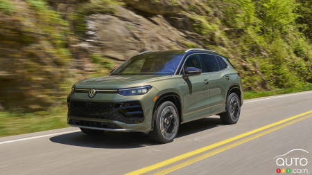 New York 2025: Volkswagen Tiguan Packs on Muscle with Turbo Highline R-Line Edition