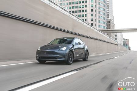 Tesla Accused of Manipulating Vehicle Odometers to Limit Warranty Repairs