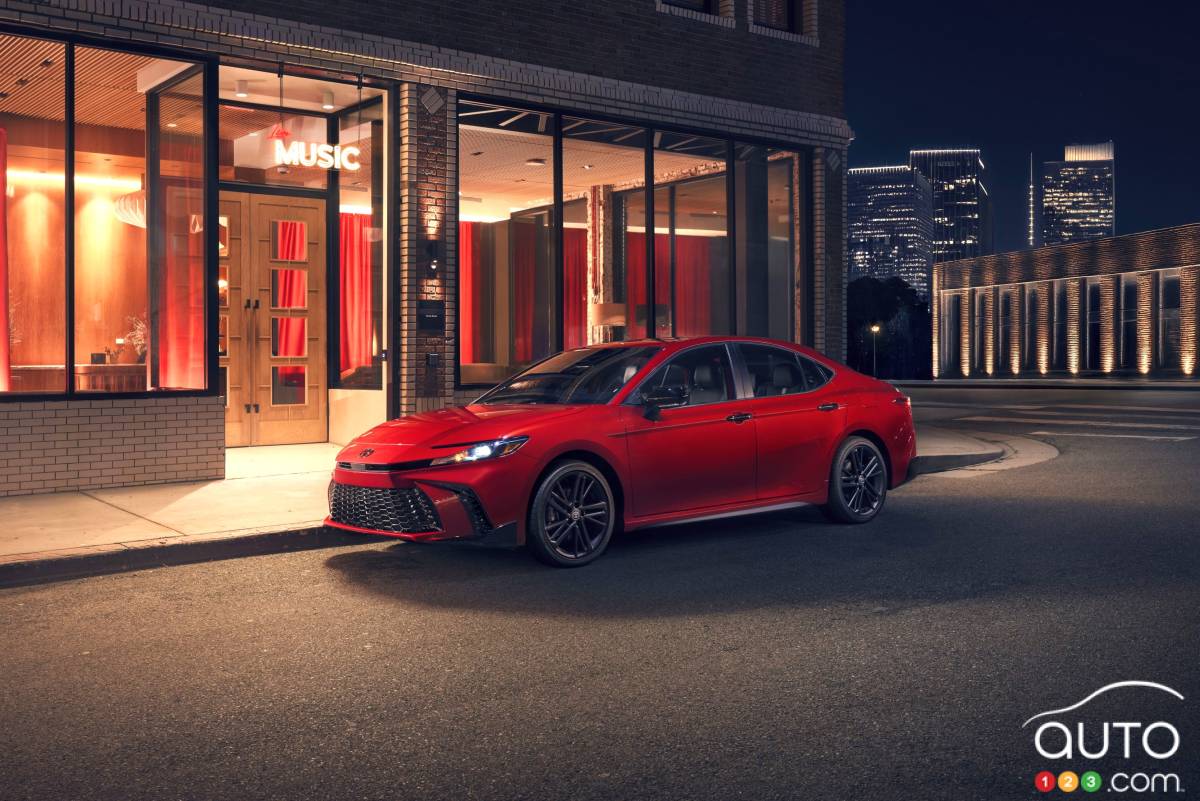 La Toyota Camry 2026 reçoit l'édition Nightshade