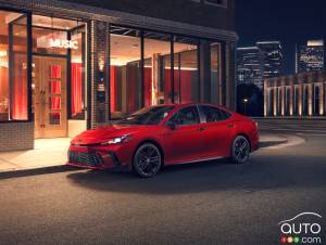 La Toyota Camry 2026 reçoit l'édition Nightshade