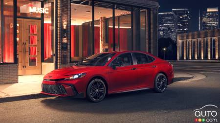 La Toyota Camry 2026 reçoit l'édition Nightshade