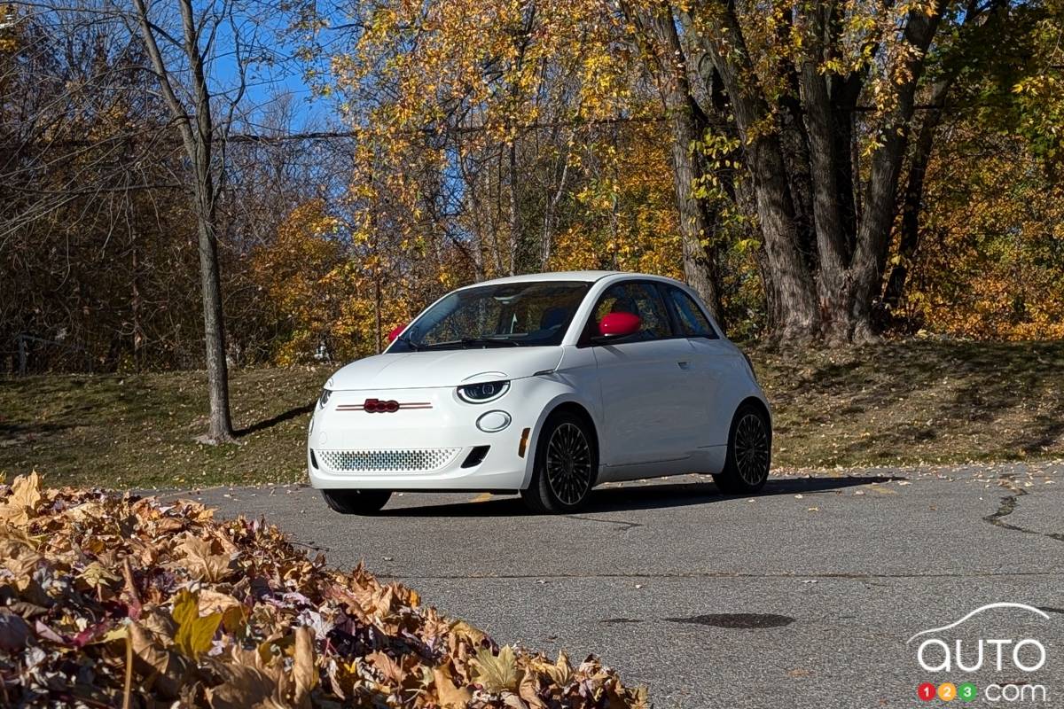 Fiat 500 Hybrid Adapted from 500e EV Soon in Production