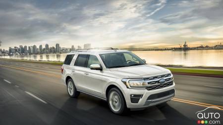 Ford Recalls 273,000 Expedition and Lincoln Navigator SUVs
