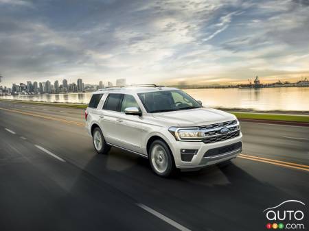 Ford Recalls 273,000 Expedition and Lincoln Navigator SUVs