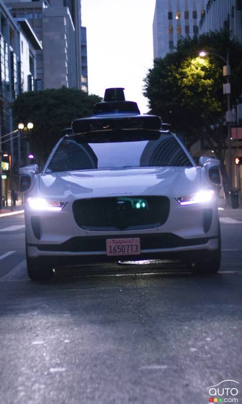 Waymo Recalls Most of its Self-Driving Taxis to Fix Software Problem