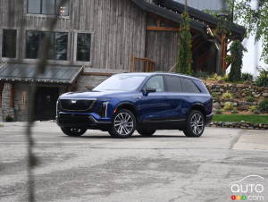 2026 Cadillac Vistiq First Drive: The Missing Link