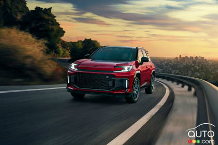 Toyota RAV4 2026 : la 6e génération est entièrement hybride