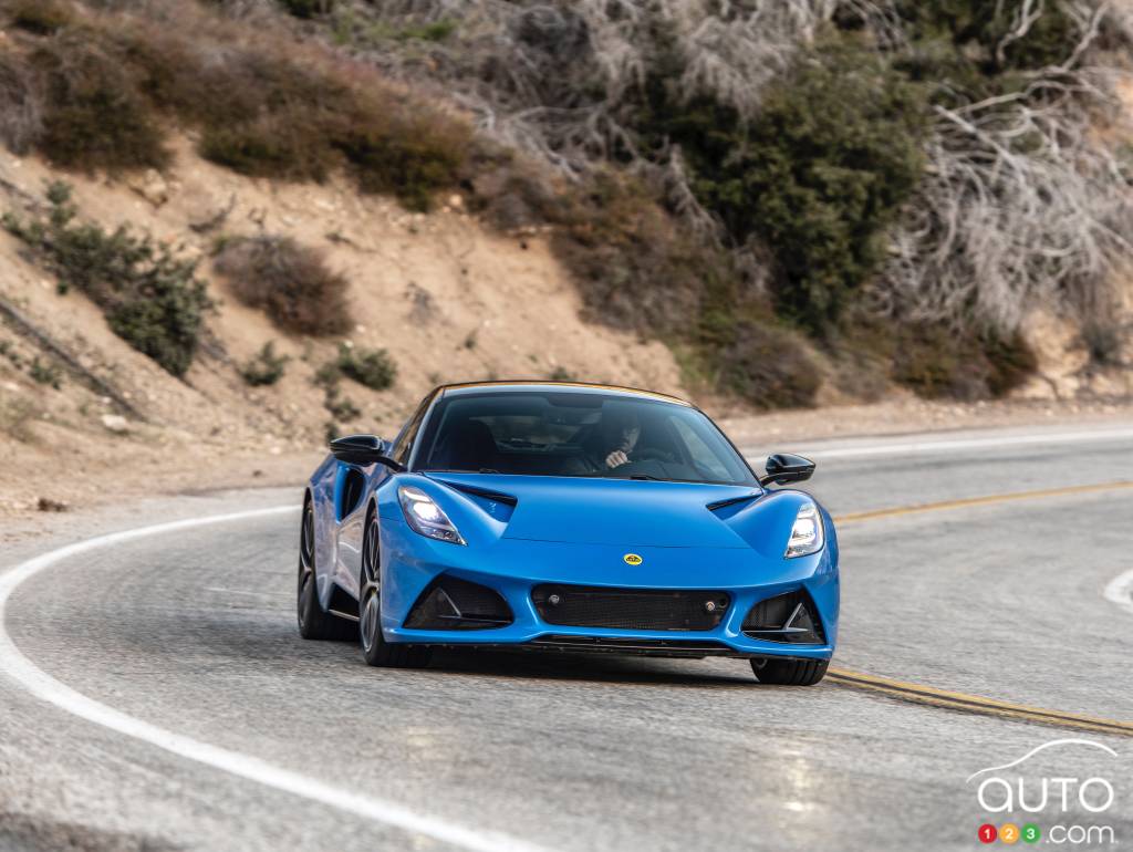 Lotus Emira V6