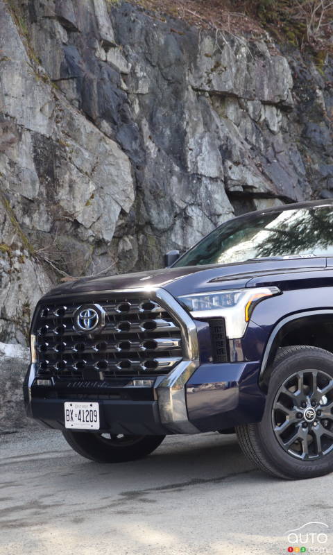 Toyota Recalls 450,000 Tundras for Backup Light Defect