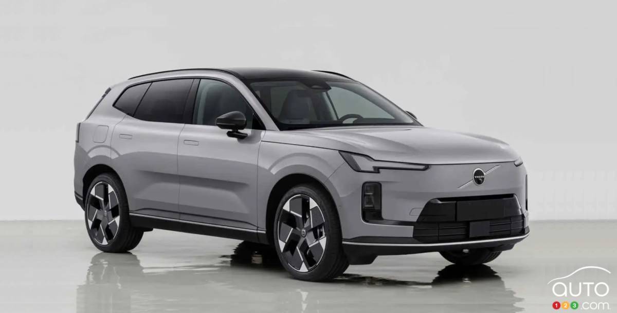 First Images of the Next Volvo XC70