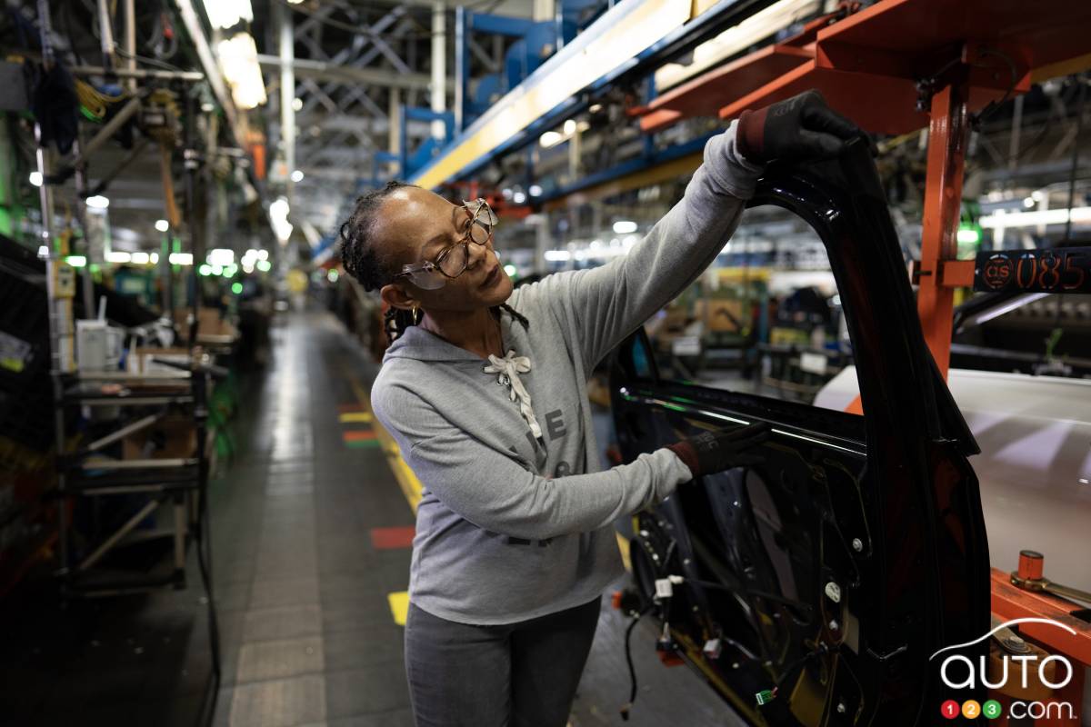 GM Announces $4 Billion Investments in 3 U.S. Plants