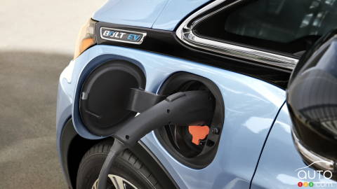 New Chevrolet Bolt EV to Debut for 2027